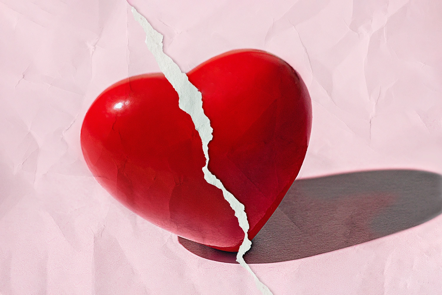 Navigating the Seven Phases of Emotional Recovery from Heartbreak